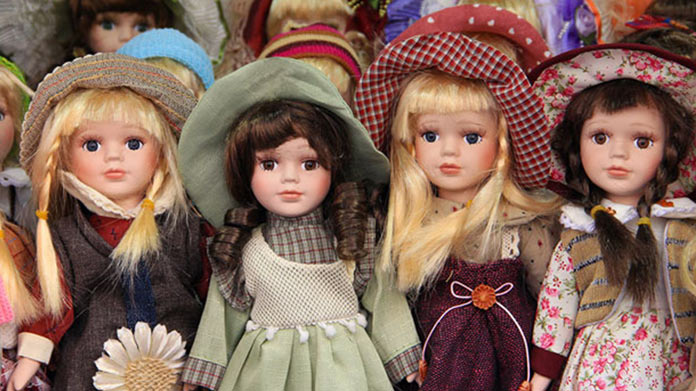 Custom Doll Business Image