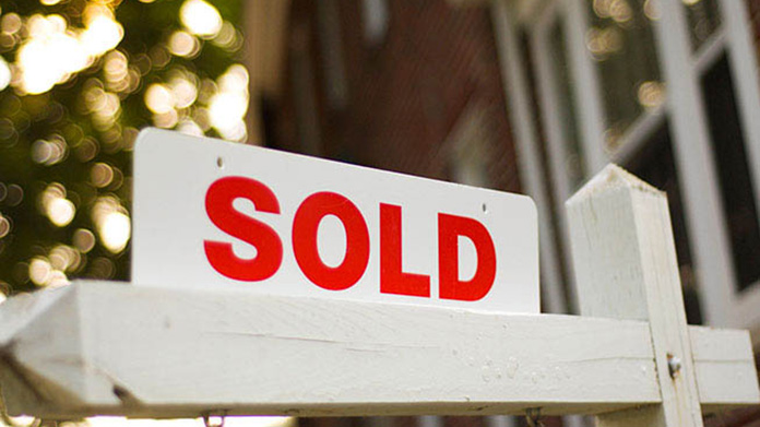 Real Estate Brokerage Image